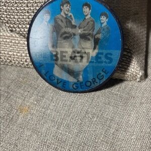 The Beatles Blue Button Pin Vari Vue. WA504